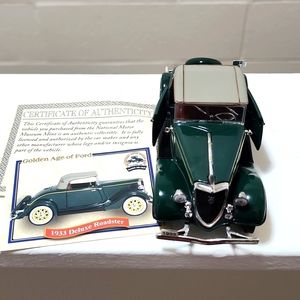 VINTAGE 1933 Model 40 V-8 Deluxe Roadster